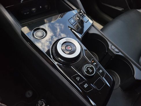 Used 2023 Kia Sportage EX image 21