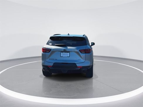 Used 2023 Chevrolet Blazer RS w/ Driver Confidence II Package image 7