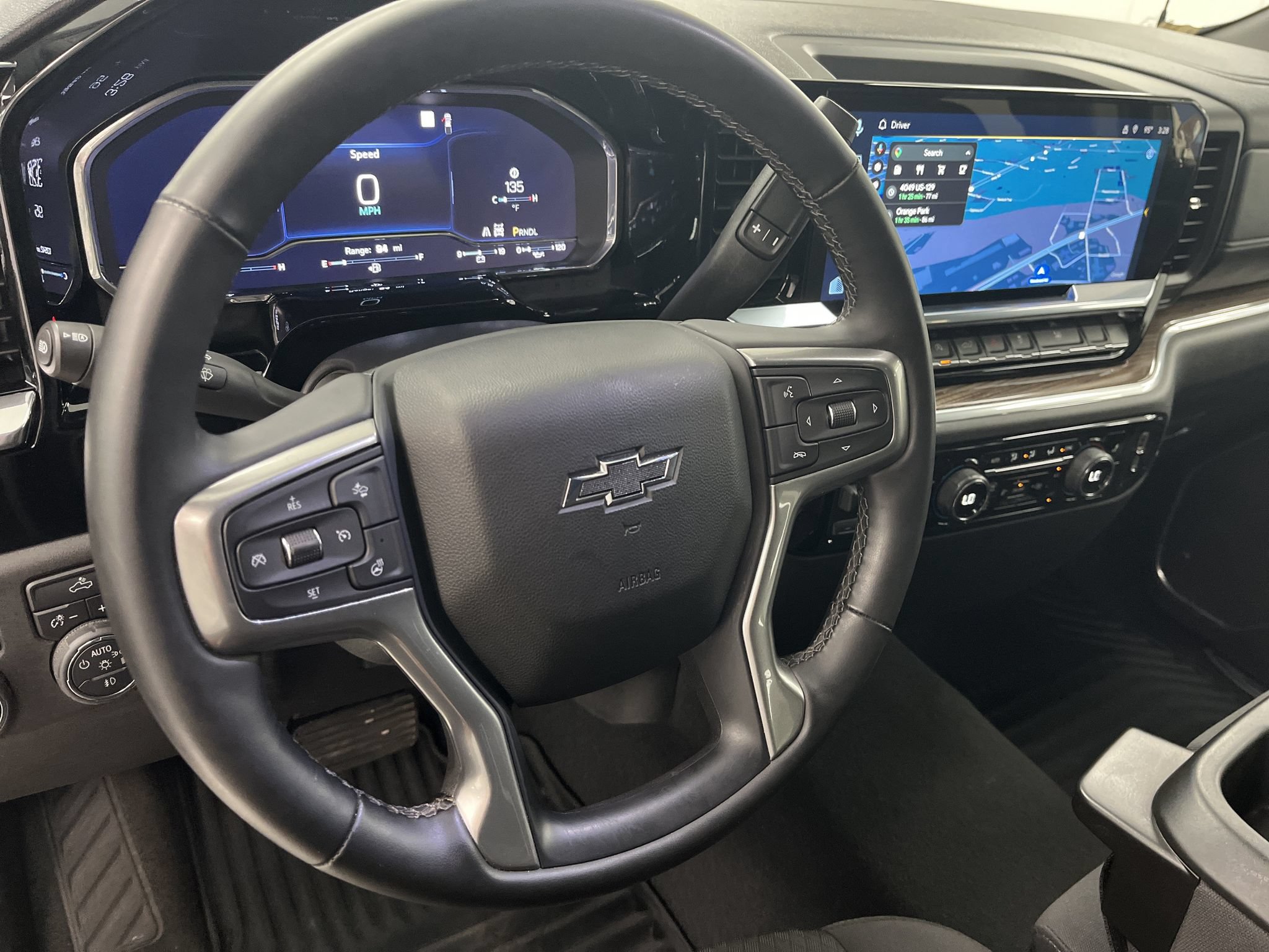 Used 2025 Chevrolet Silverado 1500 RST AWD/4WD image 11