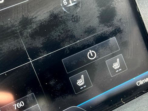 Used 2011 Ford Edge Limited w/ Canadian Touring Pkg image 25