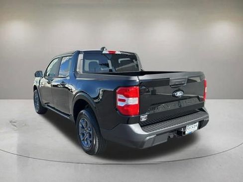 New 2026 Ford Maverick XLT w/ XLT Luxury Package FWD image 2