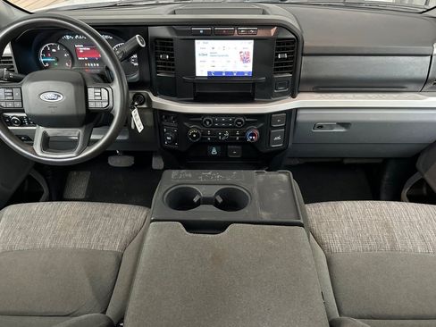 Used 2023 Ford F350 XLT w/ FX4 Off-Road Package AWD/4WD image 14