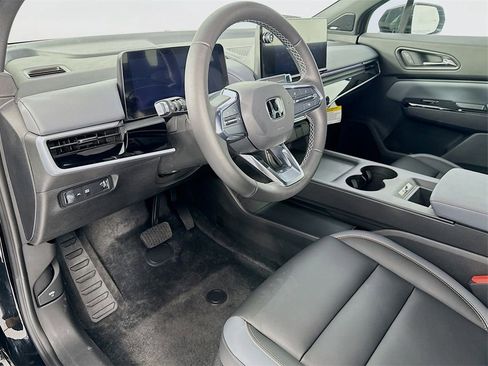 New 2025 Honda Prologue Touring image 14