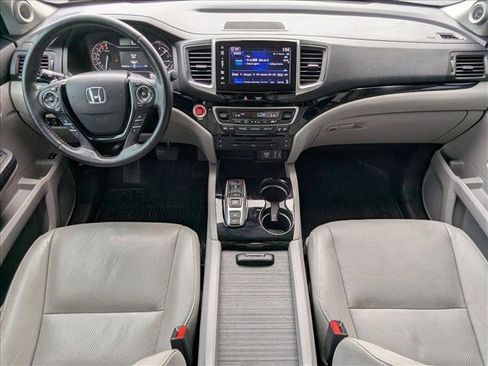 Used 2017 Honda Pilot Elite image 20