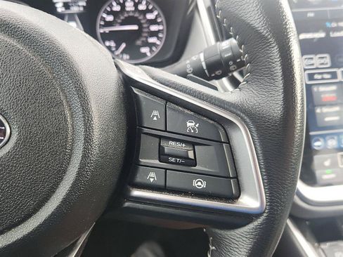 Used 2025 Subaru Outback Premium AWD/4WD image 15