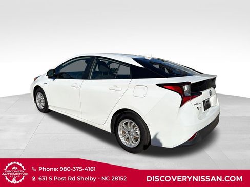 Used 2019 Toyota Prius LE FWD image 8