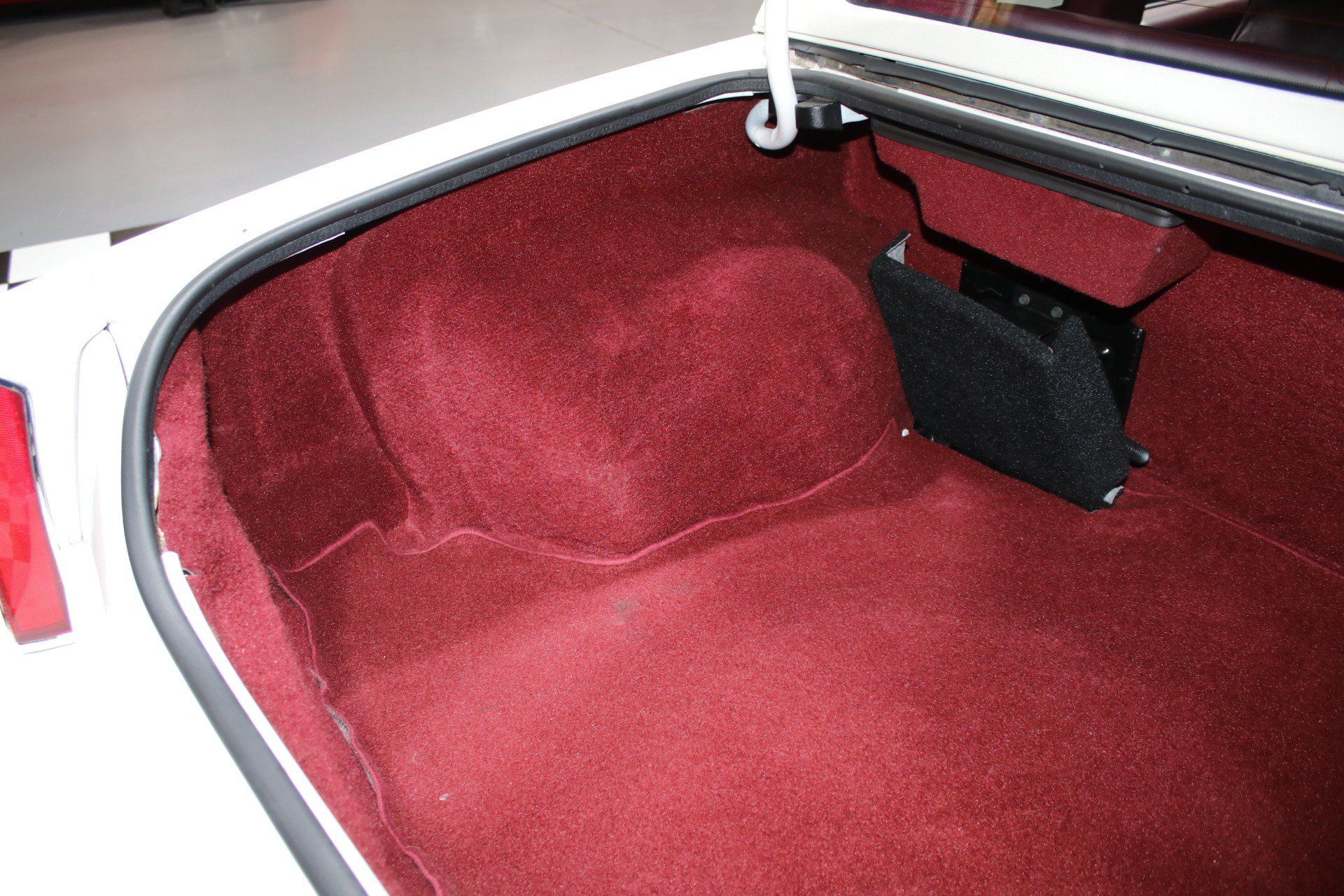 Used 1988 Cadillac Eldorado Coupe FWD image 41