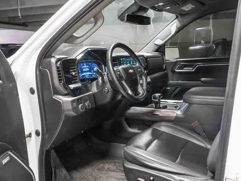 Used 2023 Chevrolet Silverado 1500 LTZ image 14