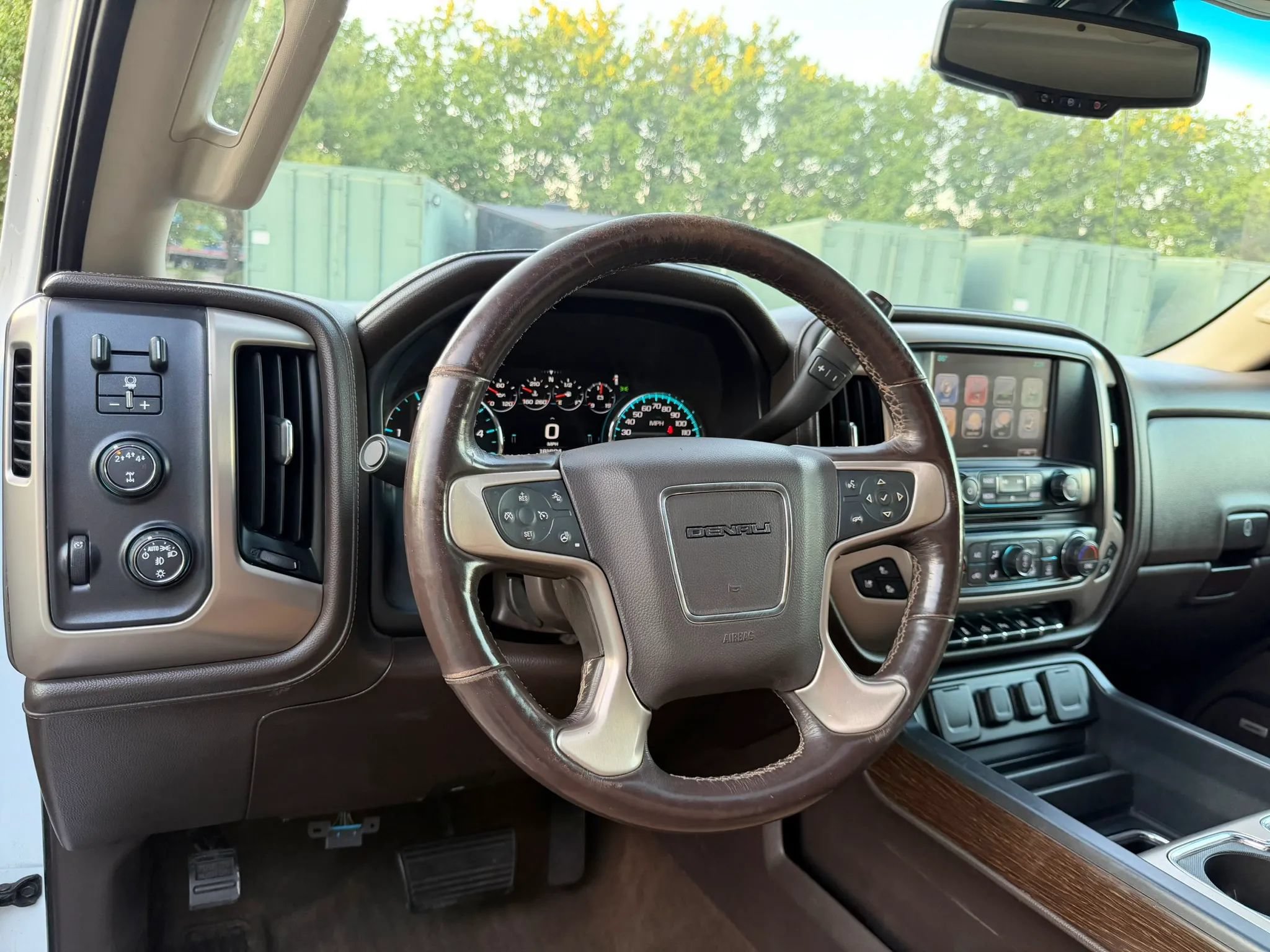 Used 2017 GMC Sierra 3500 Denali w/ Duramax Plus Package AWD/4WD image 22