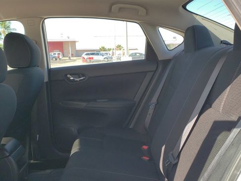Used 2017 Nissan Sentra S FWD image 13