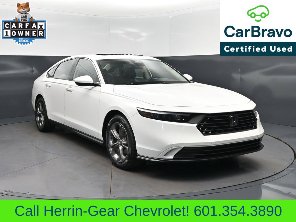 Used 2024 Honda Accord EX image 9