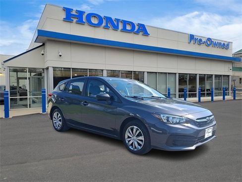 Used 2023 Subaru Impreza 2.0i image 3