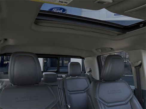 New 2025 Ford Maverick Lobo image 12