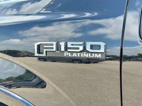Used 2019 Ford F150 Platinum w/ Equipment Group 701A Luxury AWD/4WD image 37