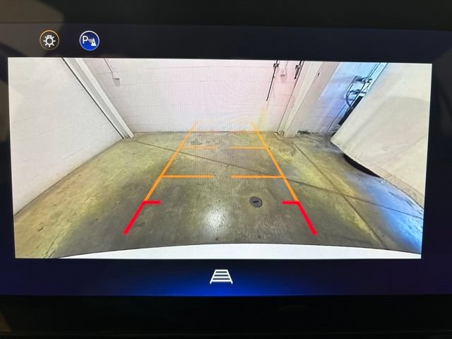 Used 2025 Chevrolet Equinox LT AWD/4WD image 20