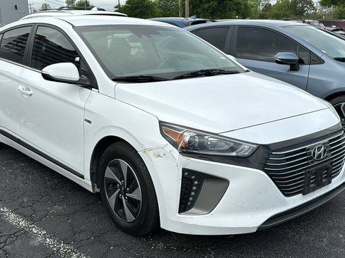 Used 2019 Hyundai Ioniq SEL image 2