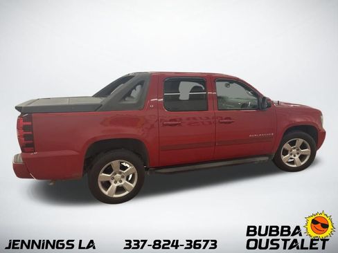 Used 2008 Chevrolet Avalanche LT w/ LT Preferred Equipment Group RWD image 6