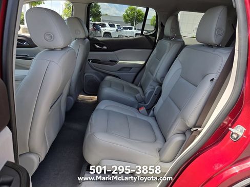 Used 2019 GMC Acadia SLT FWD image 10