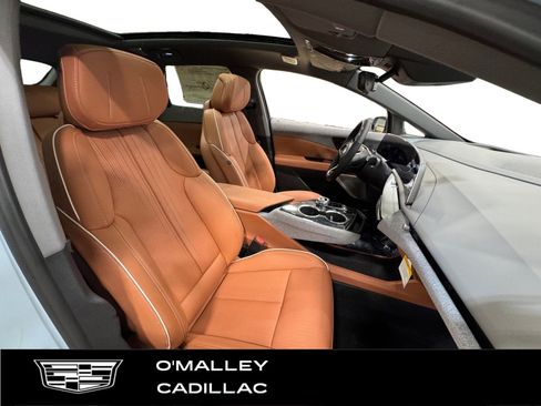 New 2026 Cadillac Optiq Sport 2 image 14