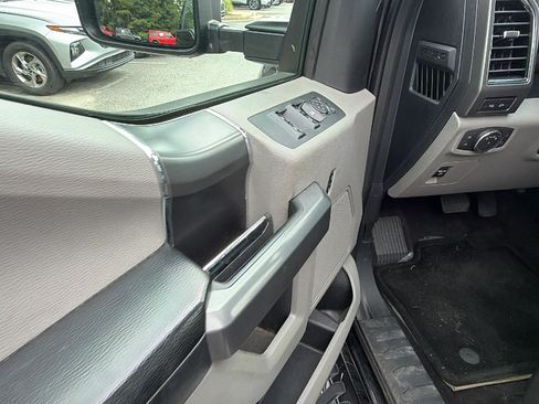 Used 2018 Ford F150 XLT w/ XTR Package AWD/4WD image 14