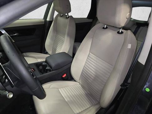 Used 2025 Land Rover Discovery Sport S AWD/4WD image 15