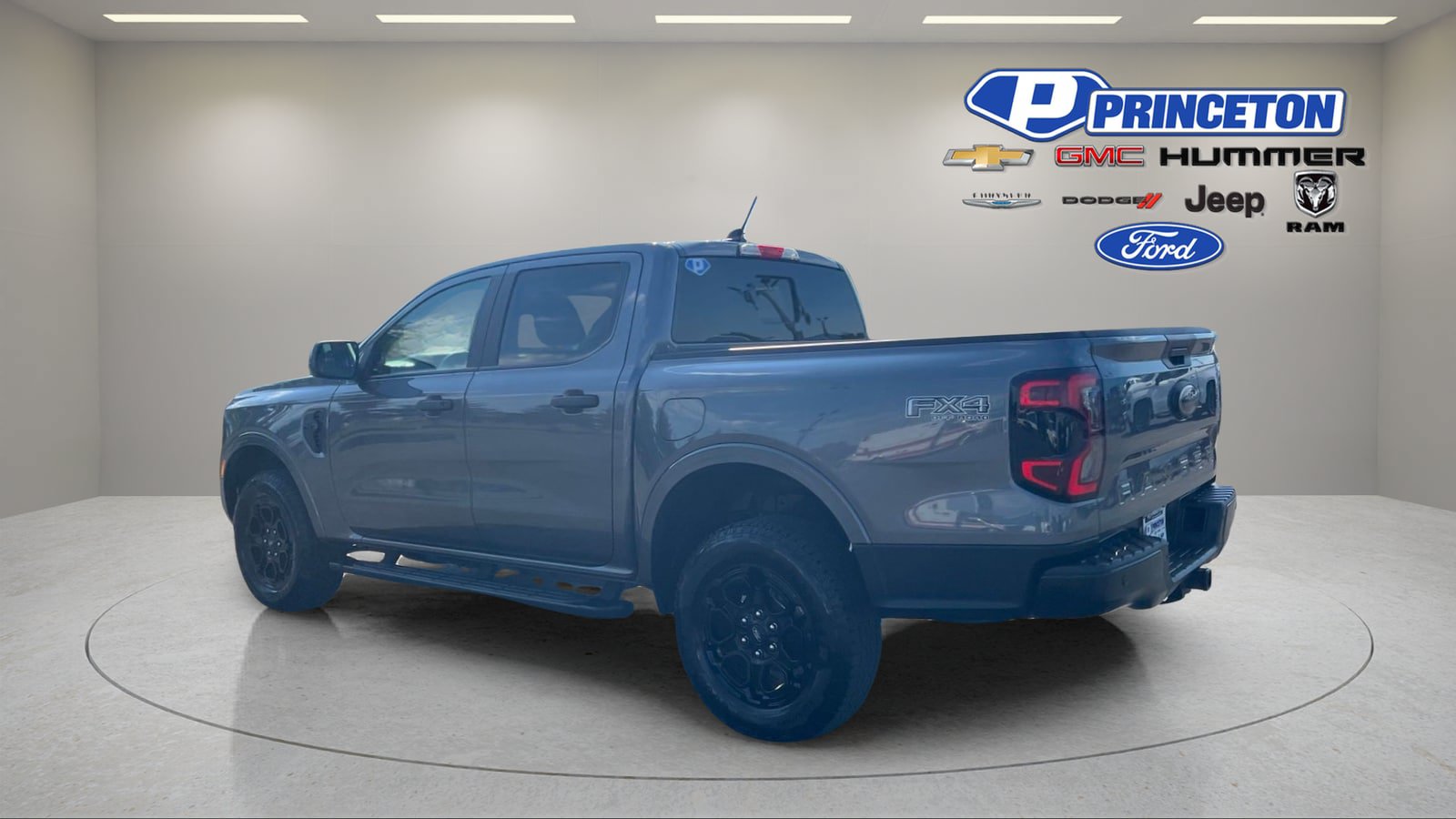 Used 2025 Ford Ranger XLT w/ FX4 Off-Road Package AWD/4WD image 5
