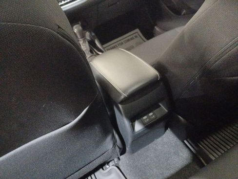 Used 2024 Toyota Corolla SE image 22