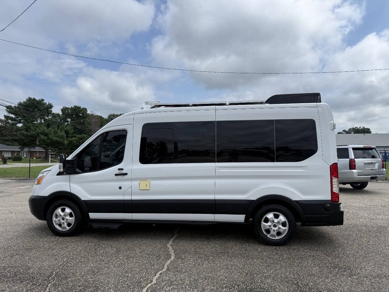 Used 2019 Ford Transit 350 XLT RWD image 25