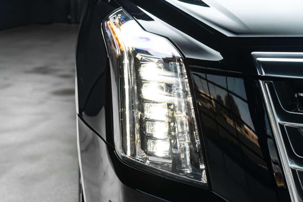 Used 2020 Cadillac Escalade Platinum AWD/4WD image 6