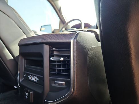 Used 2025 RAM 1500 Laramie w/ Night Edition AWD/4WD image 2