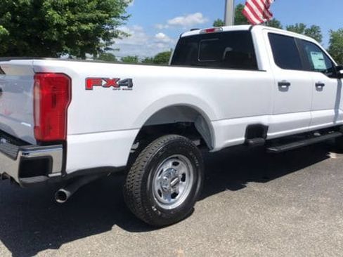 Used 2024 Ford F350 XL w/ FX4 Off-Road Package AWD/4WD image 9