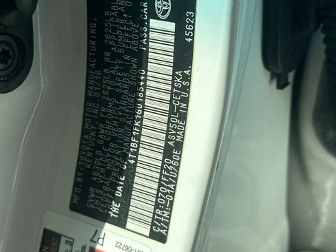 Used 2016 Toyota Camry SE FWD image 26