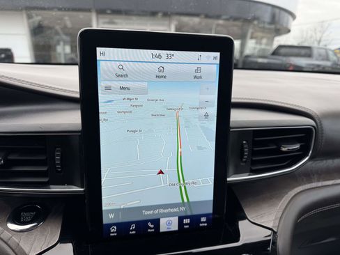 Used 2023 Ford Explorer Platinum w/ Technology Package image 28