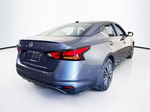 New 2026 Nissan Altima 2.5 SV FWD image 5