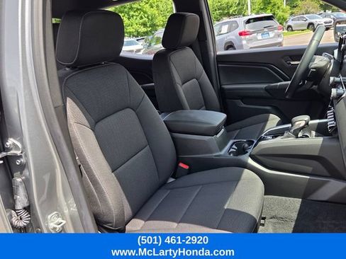 Used 2025 Chevrolet Colorado LT w/ Advanced Trailering Package RWD image 18