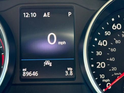 Used 2021 Volkswagen Tiguan SE R-Line AWD/4WD image 31