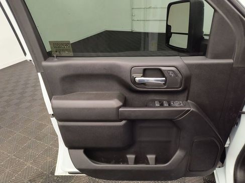 Used 2023 GMC Sierra 3500 Pro w/ Convenience Package AWD/4WD image 12