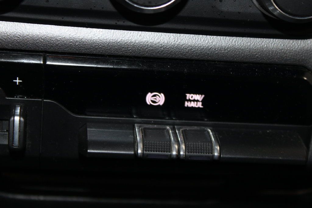 Used 2022 RAM 2500 Big Horn AWD/4WD image 30