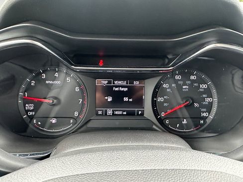 Used 2023 Chevrolet TrailBlazer LT AWD/4WD image 18