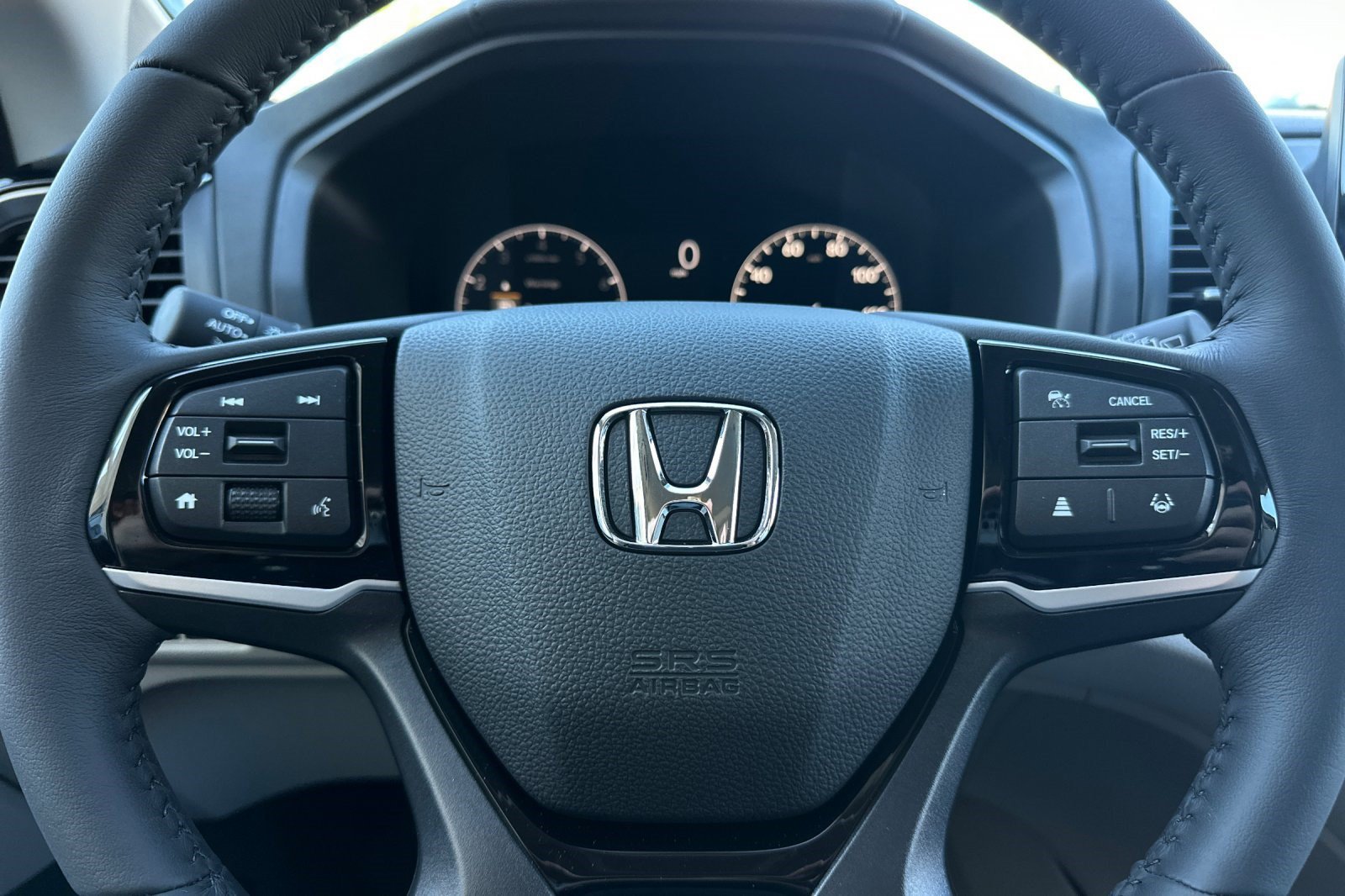New 2027 Honda Odyssey Touring image 10