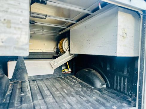 Used 2018 Ford F150 XL w/ Equipment Group 101A Mid RWD image 8