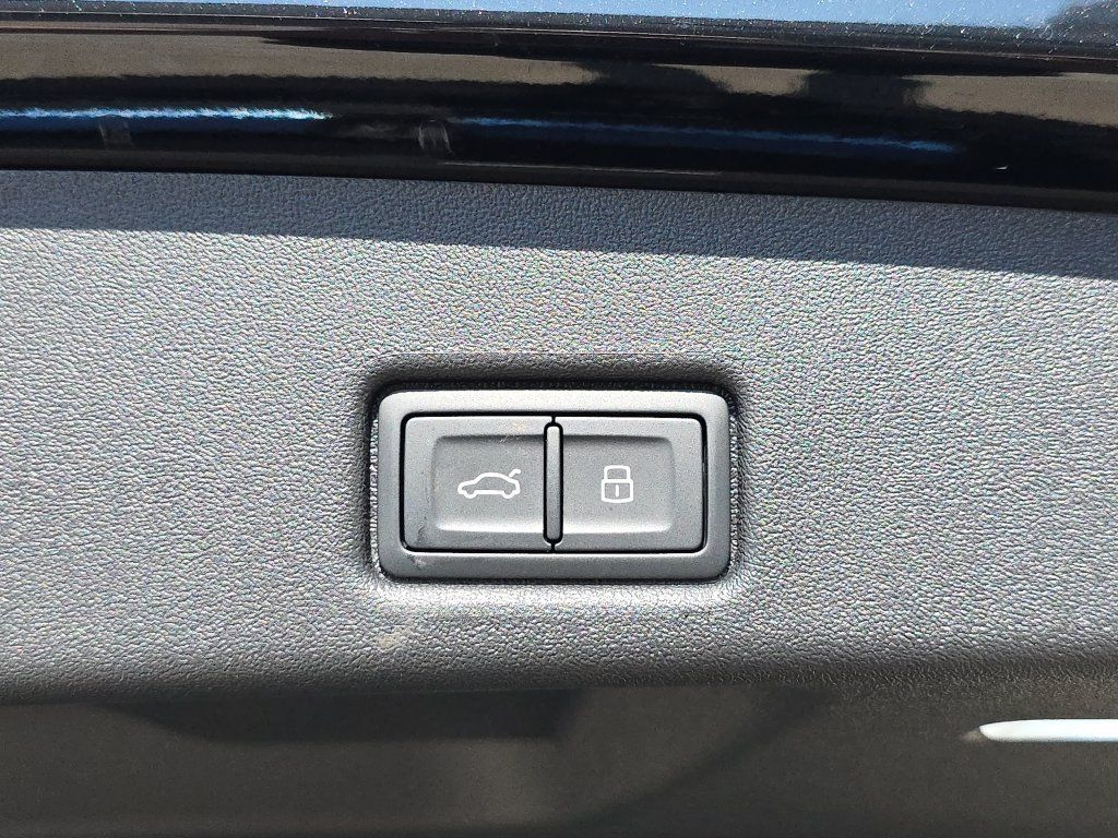 New 2026 Audi Q5 2.0T AWD/4WD image 13