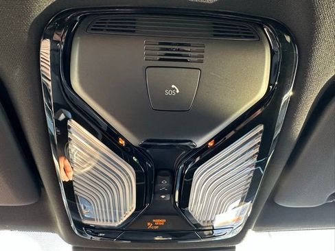 Certified 2024 BMW X5 xDrive40i w/ Premium Package image 22