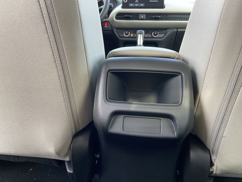 New 2027 Honda HR-V LX image 46