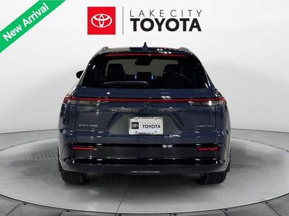 New 2025 Toyota Crown Signia