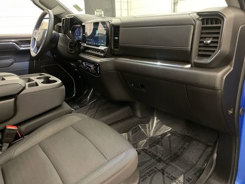 Used 2025 Chevrolet Silverado 1500 RST w/ Protection Package AWD/4WD image 21
