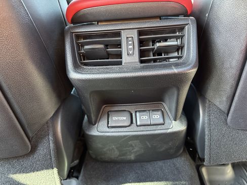 Used 2023 Lexus ES 300h F Sport image 40