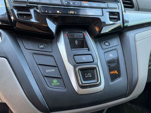 Used 2019 Honda Odyssey EX-L image 15