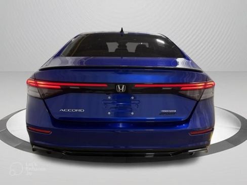 Used 2024 Honda Accord Sport image 4