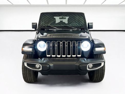 Used 2023 Jeep Wrangler Unlimited Sahara AWD/4WD image 2